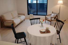 Showamachi House